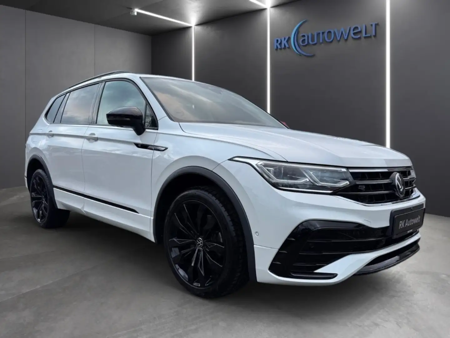 Volkswagen Tiguan Allspace R-Line 4Motion 2.0 TDI DSG LED Navi AHK Panorama Blanc - 2