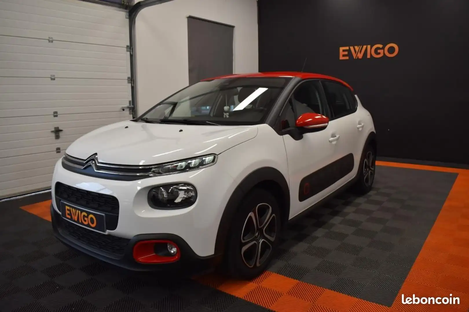 Citroen C3 Citroën GENERATION-III 1.2 82ch SHINE CARPLAY ENTR Blanc - 2