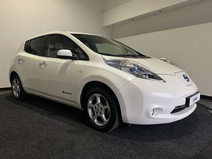 Nissan Leaf Base 24 kWh | Met een plekje en een vlekje | Zo me