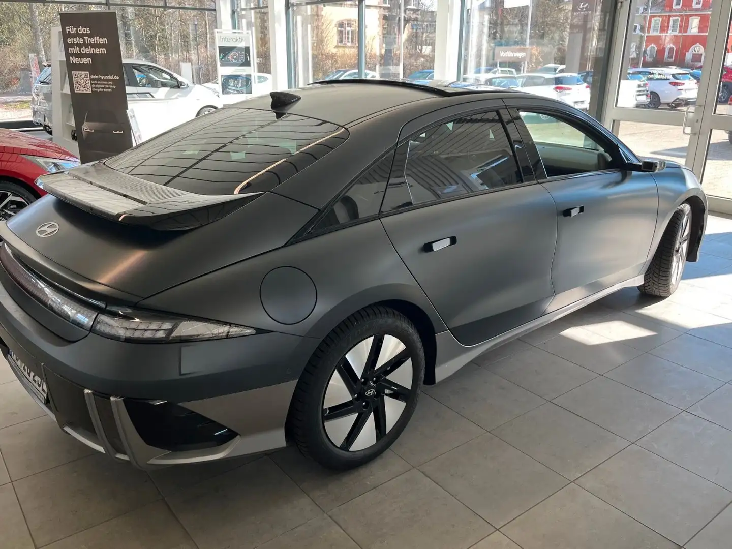 Hyundai IONIQ 6 77,4kWh  2WD  UNIQ-Paket Grau - 2