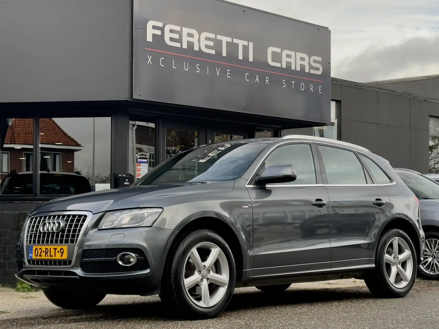 Audi Q5 2.0 TFSI AUT7 QUATTRO S-LINE LEDER NAVI PARK-ASSIS Gris - 1