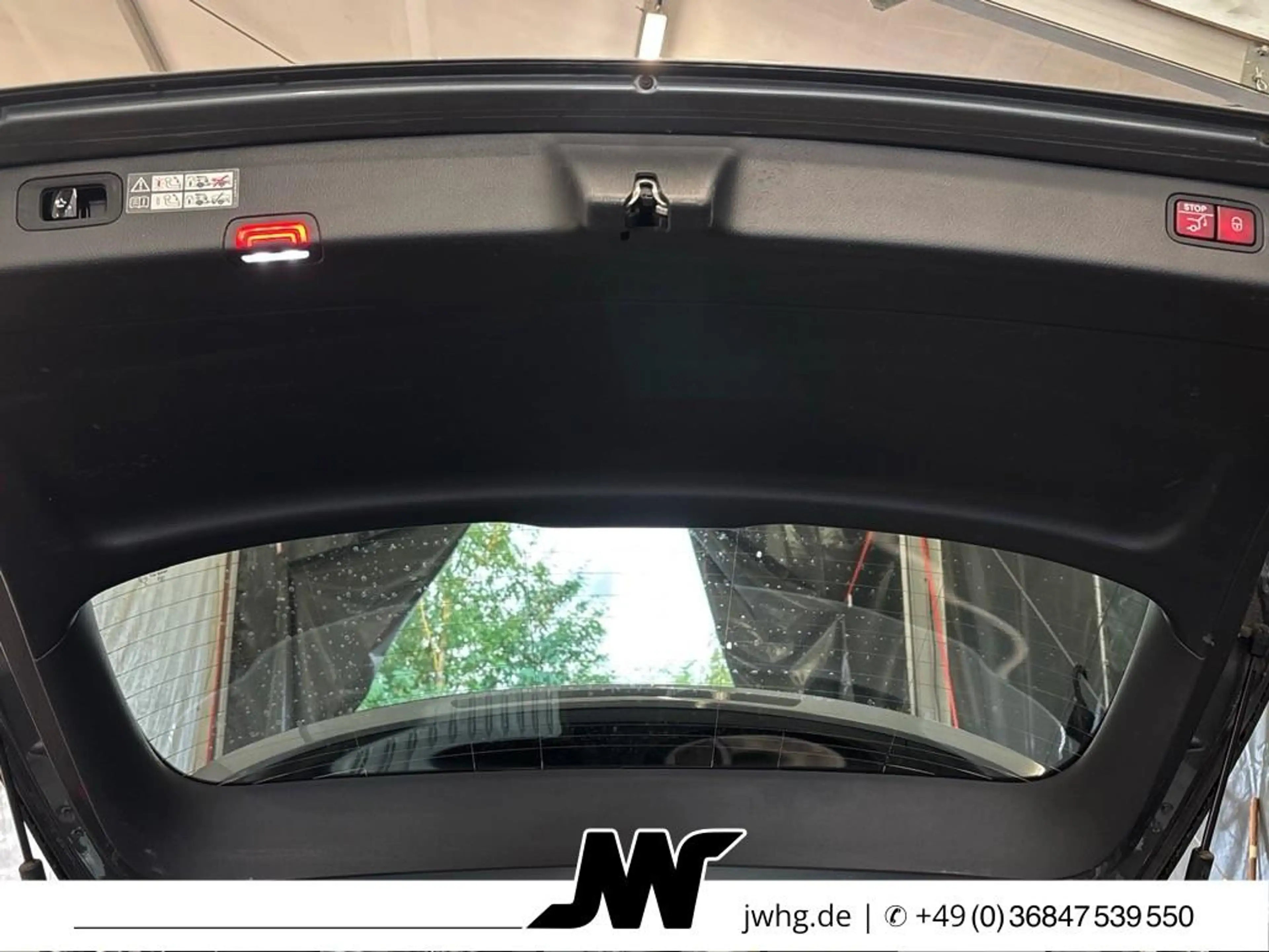 Mercedes-Benz C 220 2x AMG Line 4M Digital LED Distron+ 360Kam — photo 12