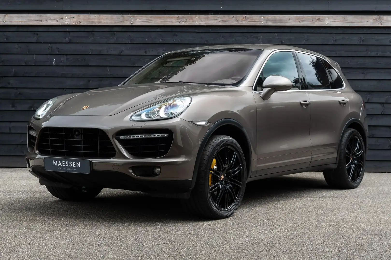Porsche Cayenne 4.8 Turbo - Youngtimer - PCCB- Adaptive Cruise con Silber - 1