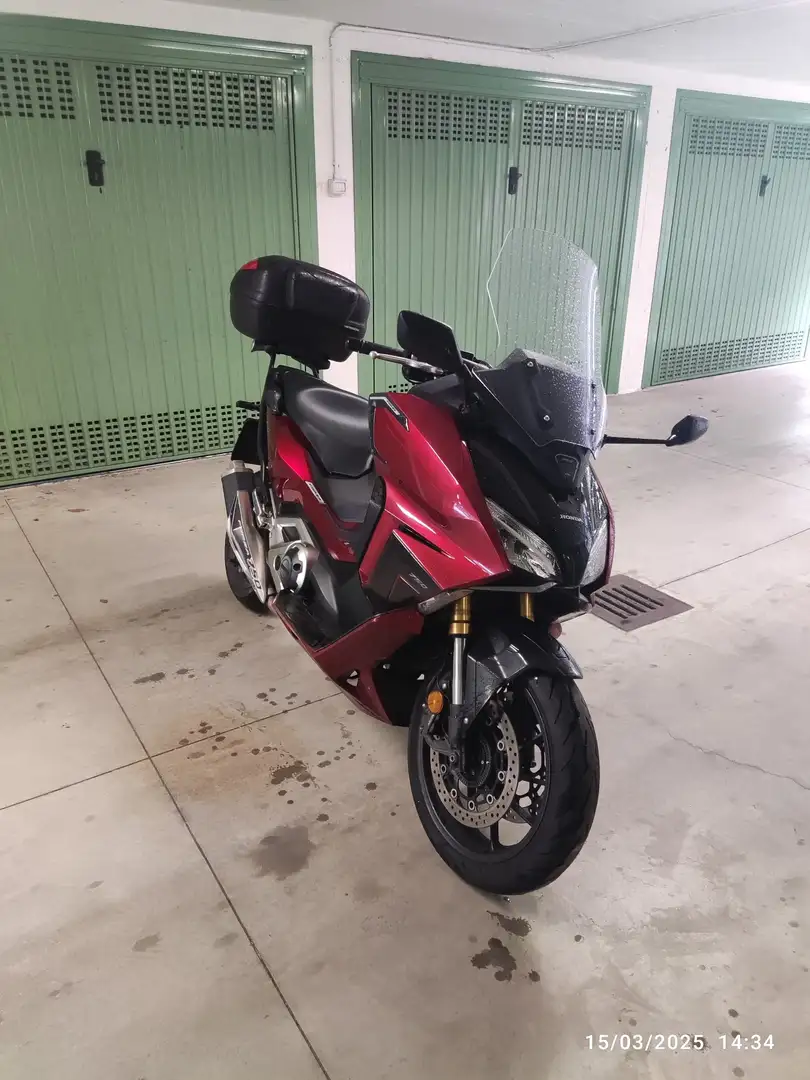 Honda Forza 750 DCT Červená - 2