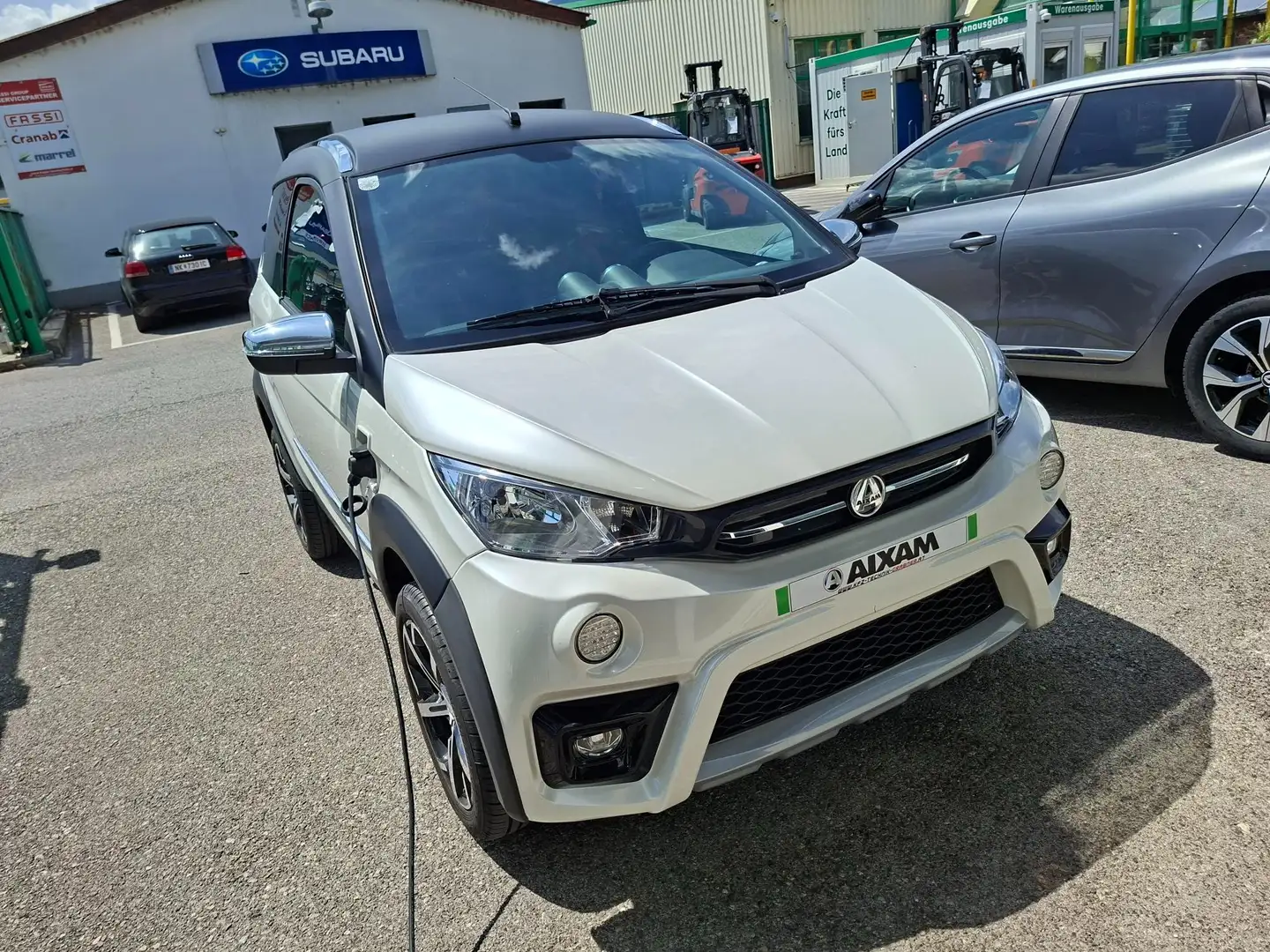 Aixam Crossover Elektro Weiß - 1