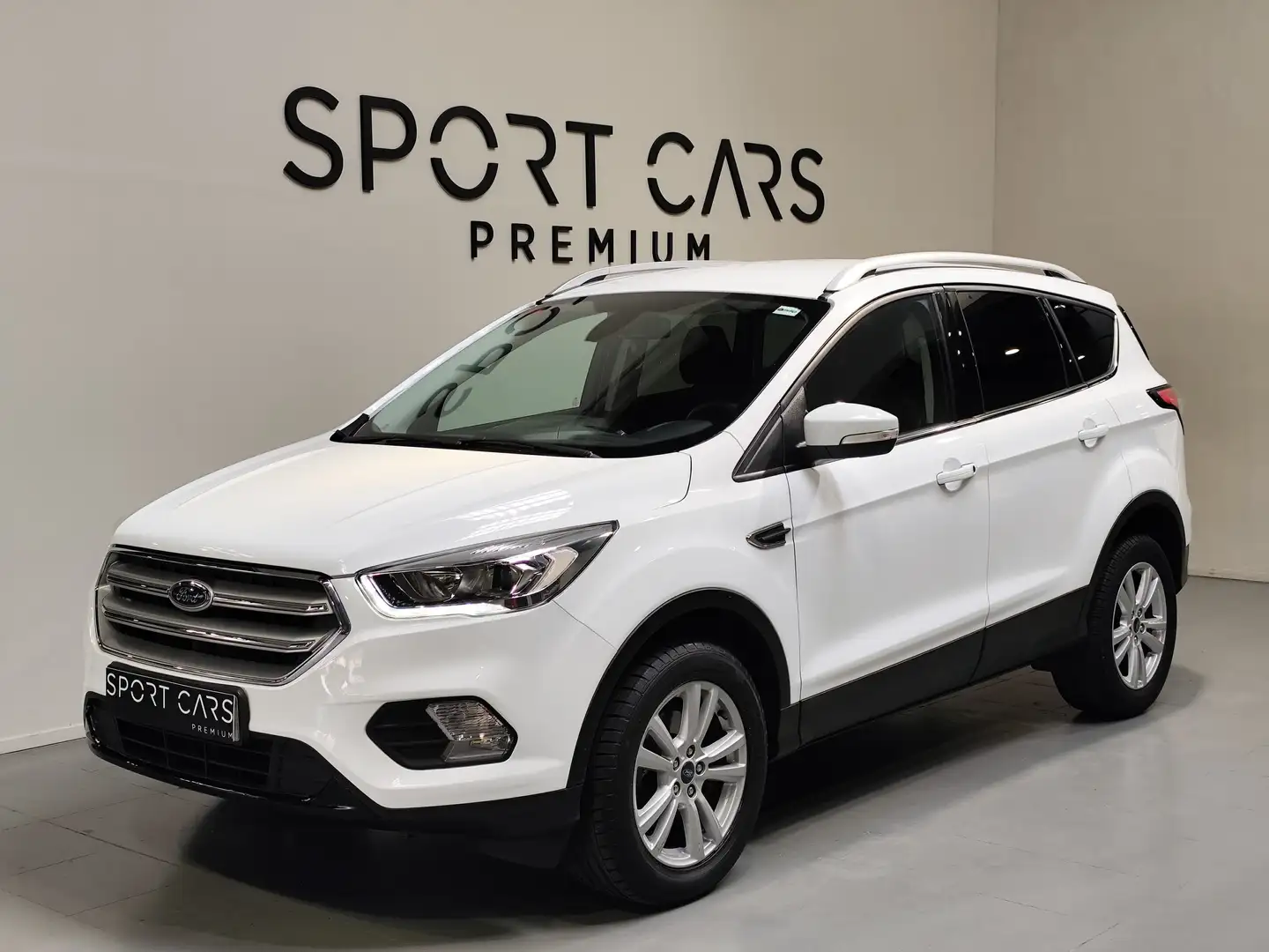 Ford Kuga 1.5 EcoB. Auto S&S Trend 4x2 120 Blanco - 1