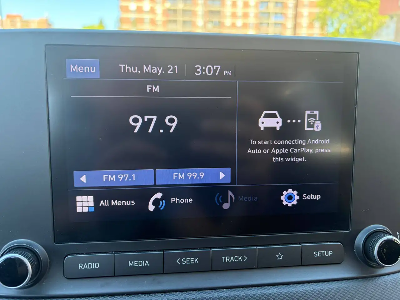 Hyundai KONA снимка Hyundai KONA