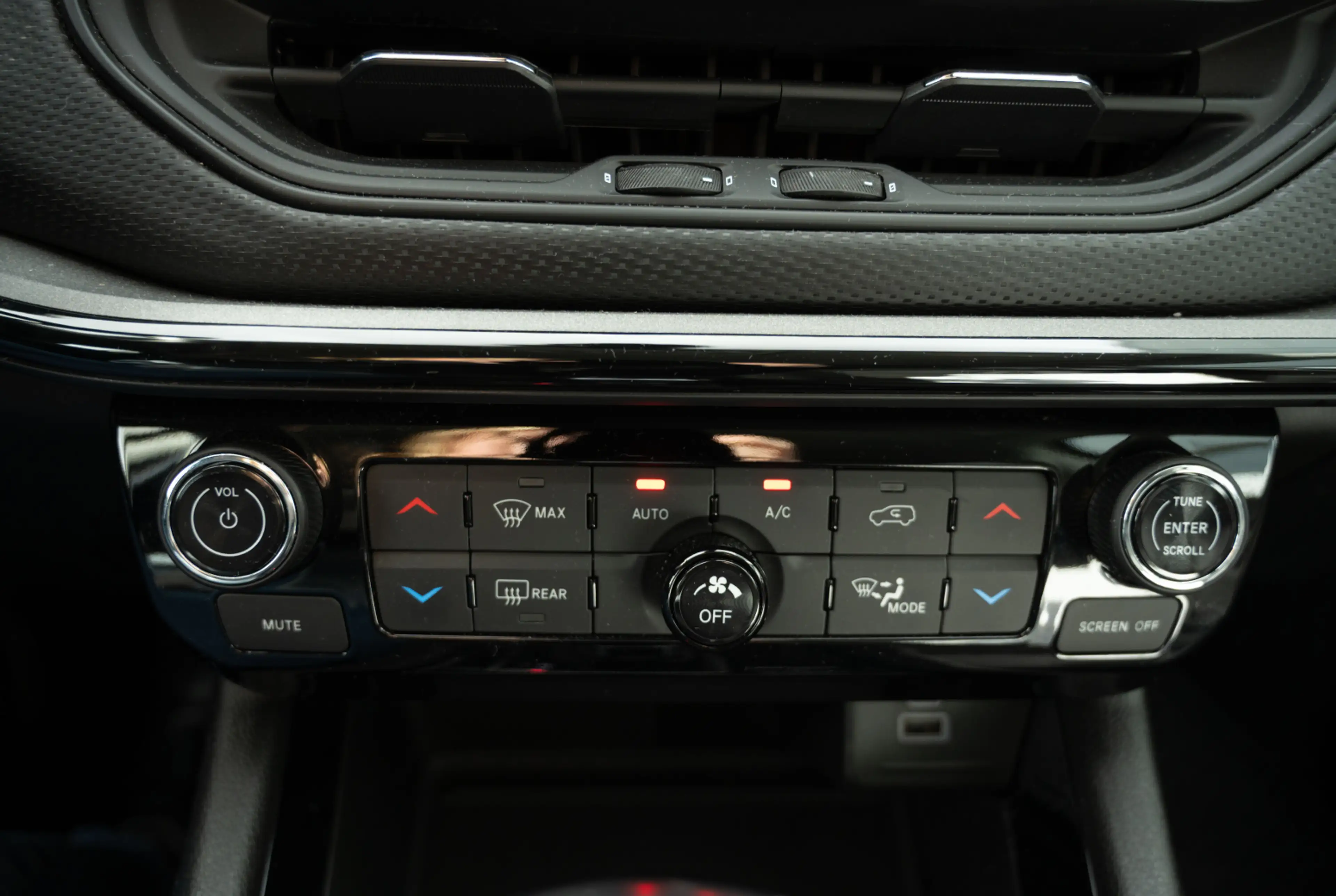 Jeep Compass High Altitude 1.5 Hybrid 48V *WINTER-PAKET* *INVENTUR-SALE* — photo 10