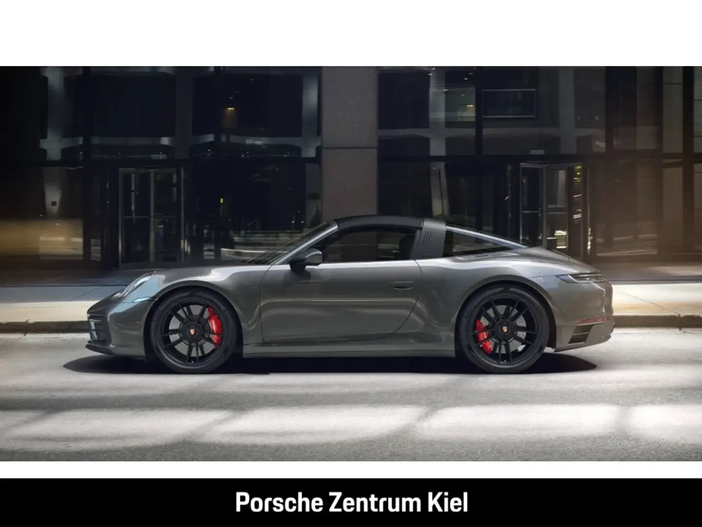 Porsche 992 911 Targa 4 GTS InnoDrive Surround-View BOSE Grau - 2