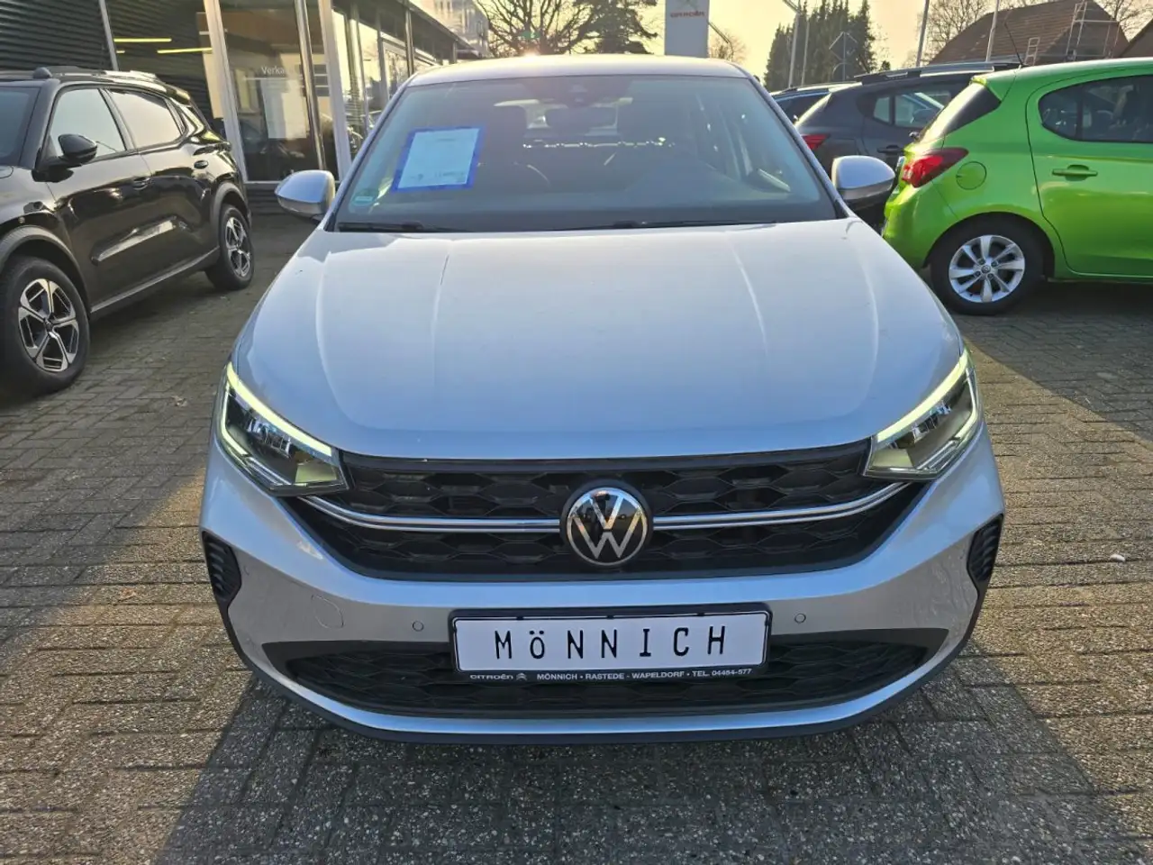 Volkswagen Taigo 1.0 TSI LED SHZ Navi-APP Klima 2