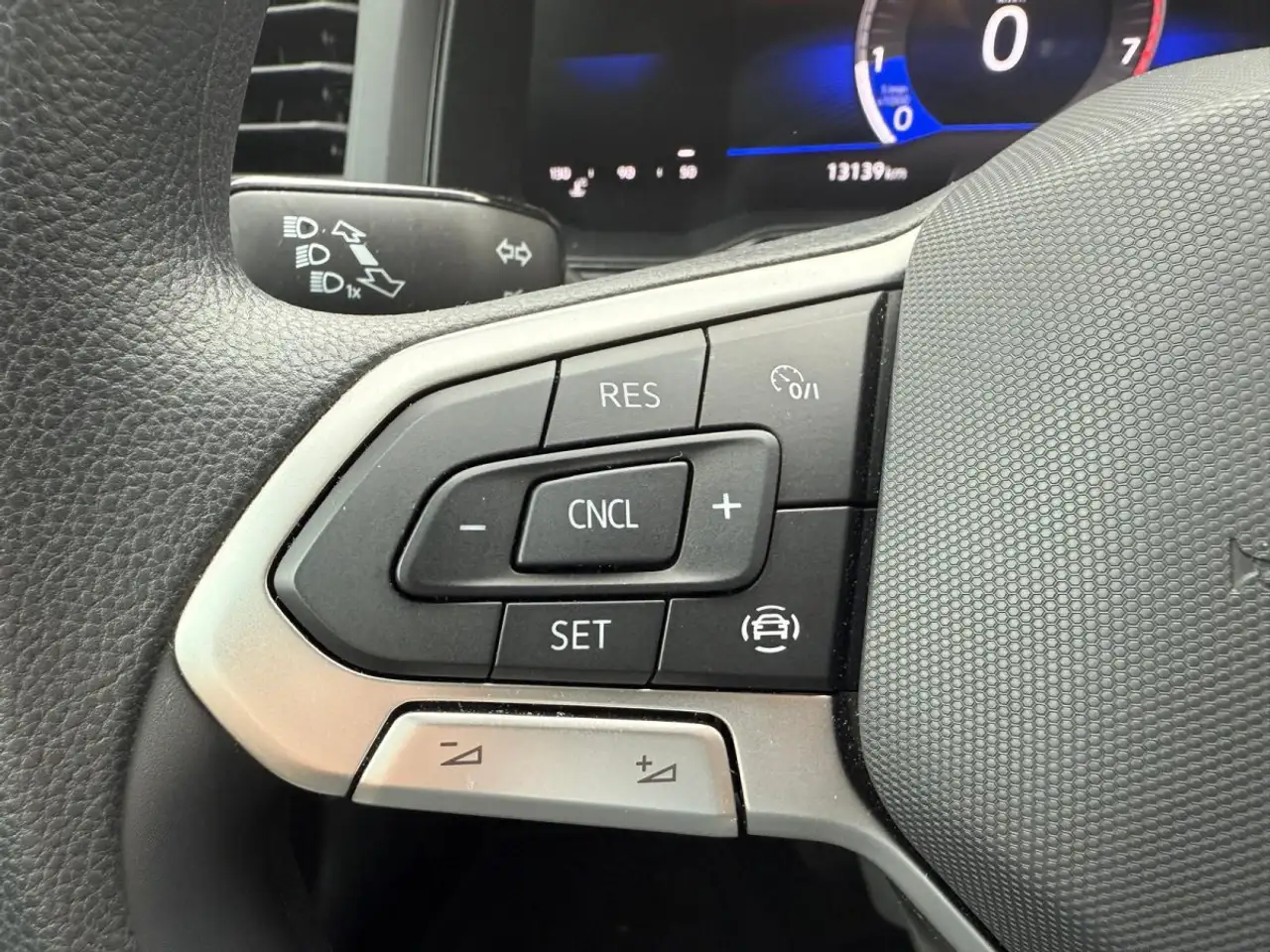 Volkswagen Taigo 1.0 TSI LED SHZ Navi-APP Klima 19