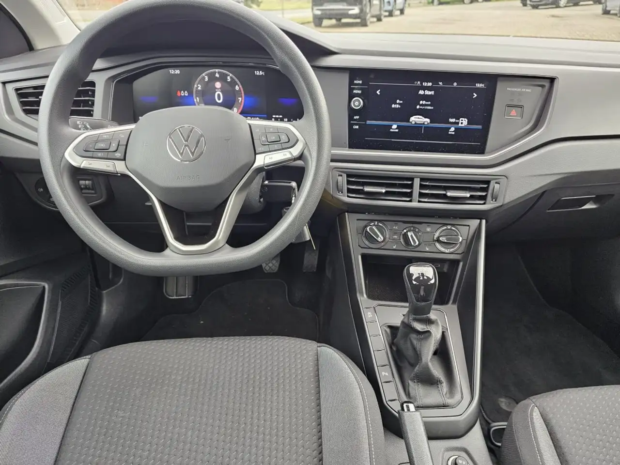 Volkswagen Taigo 1.0 TSI LED SHZ Navi-APP Klima 13