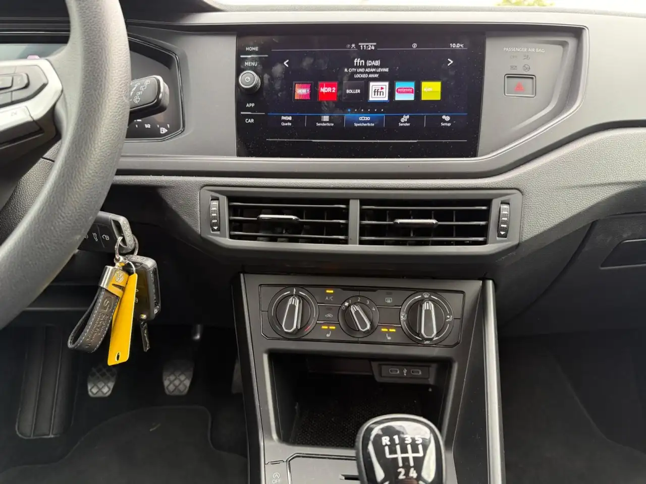 Volkswagen Taigo 1.0 TSI LED SHZ Navi-APP Klima 14