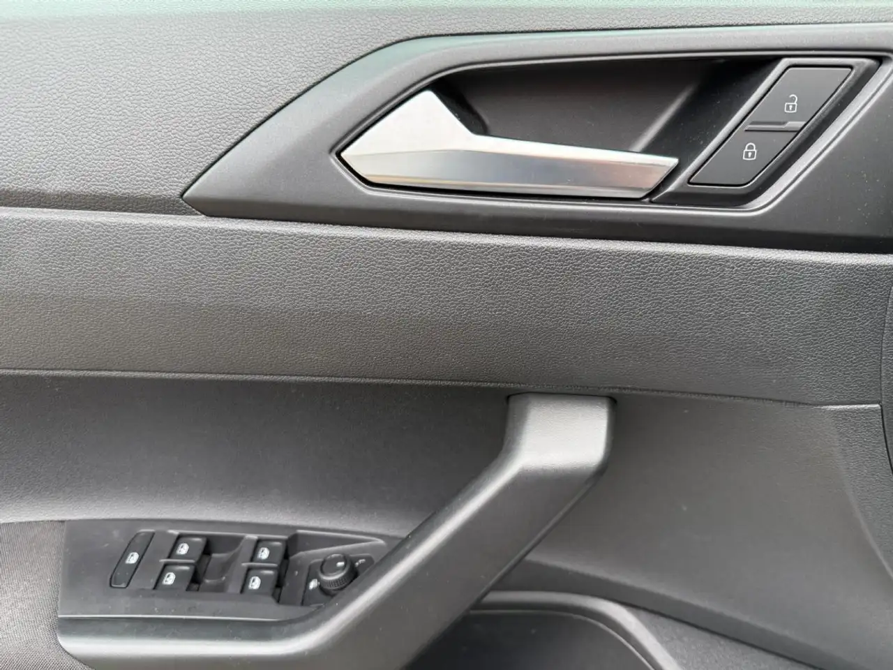 Volkswagen Taigo 1.0 TSI LED SHZ Navi-APP Klima 21