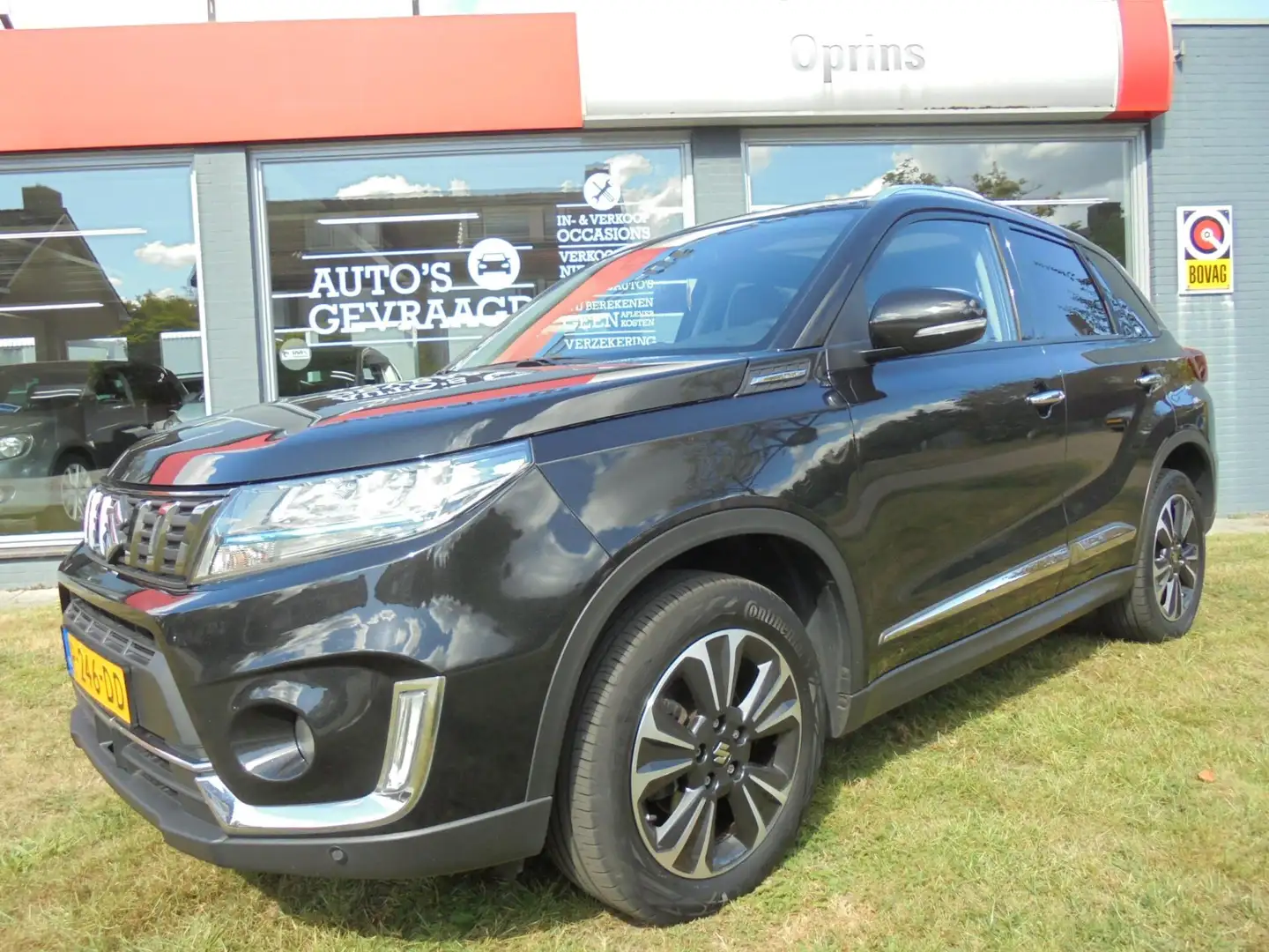 Suzuki Vitara 1.4 Boosterjet Style Smart Hybrid NL-Auto, 1500KG Noir - 2