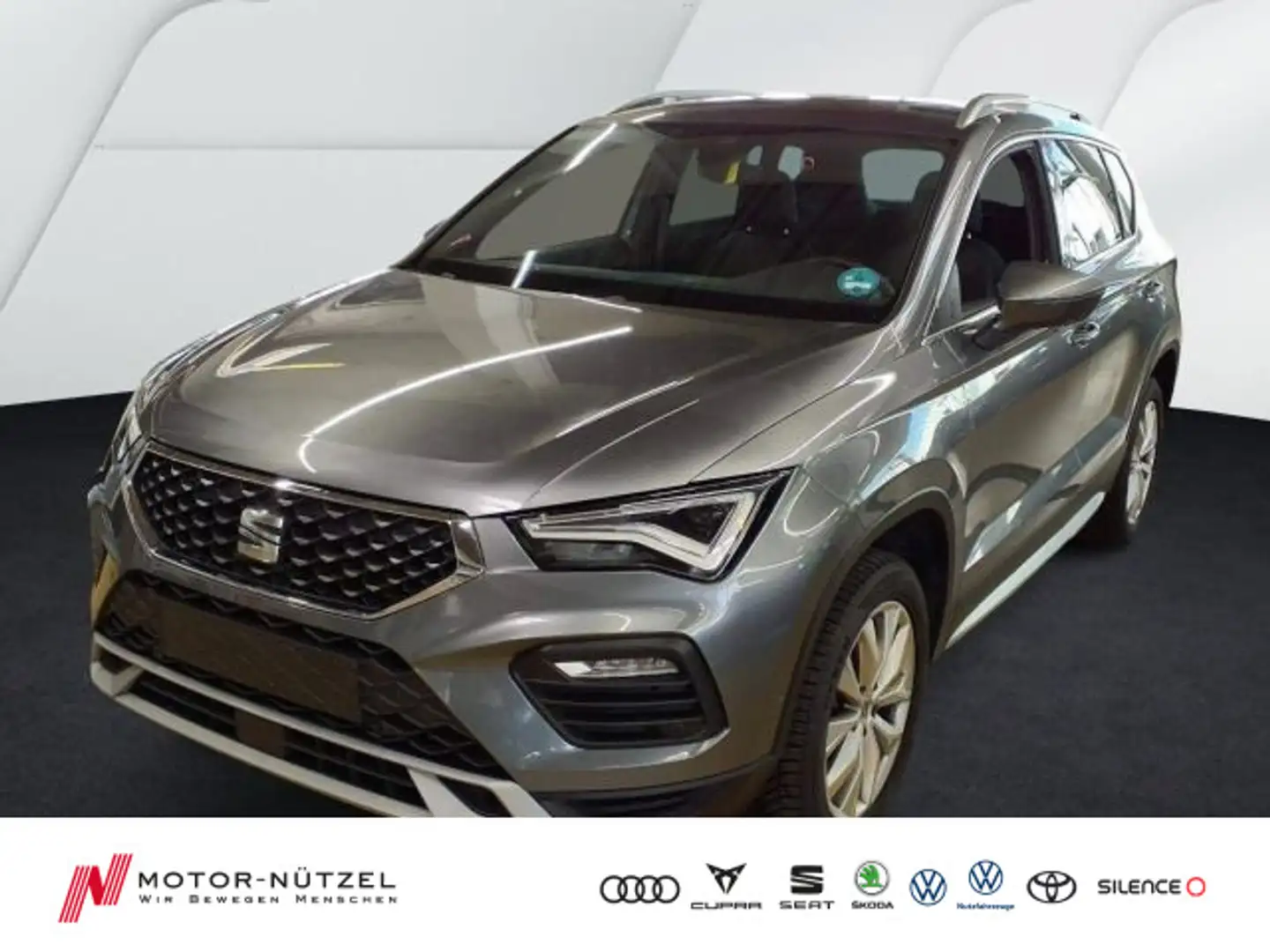SEAT Ateca 1.5 TSI DSG X-PERIENCE LED+NAV+ACC+SHZ+RFK Grau - 1
