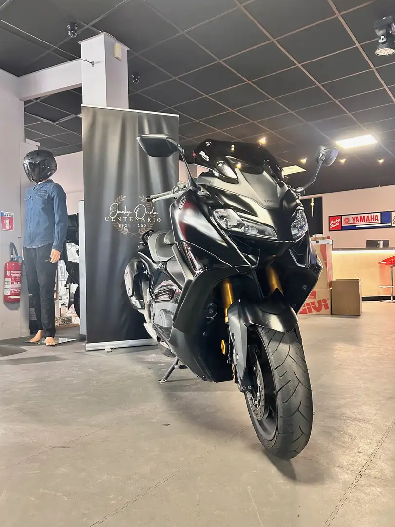 Yamaha TMAX 560 - 1