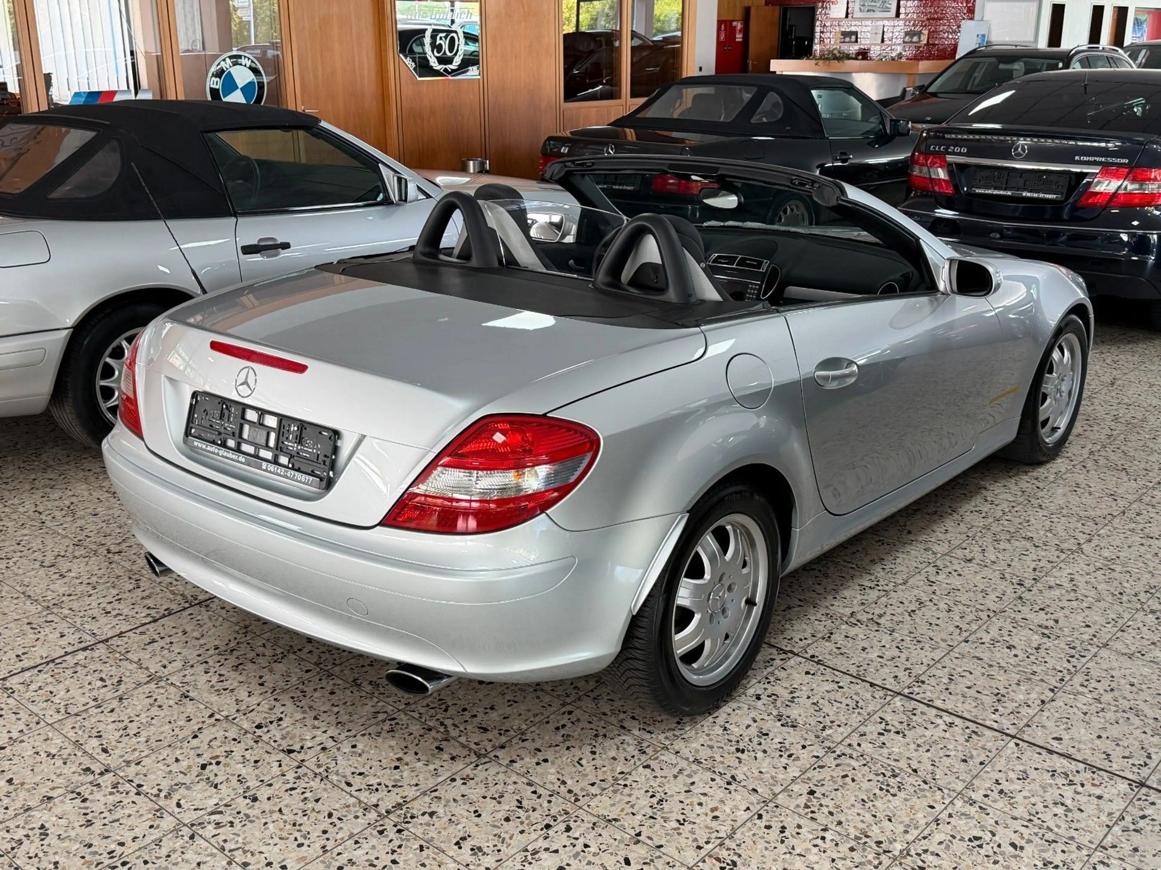 Mercedes-Benz SLK 200 Kompressor/Airscarf/Klima/Allwetter/16" — photo 4