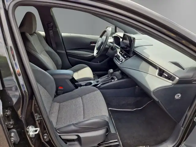 Toyota Corolla view 12