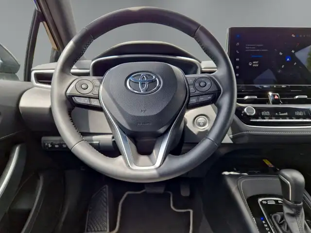 Toyota Corolla view 14