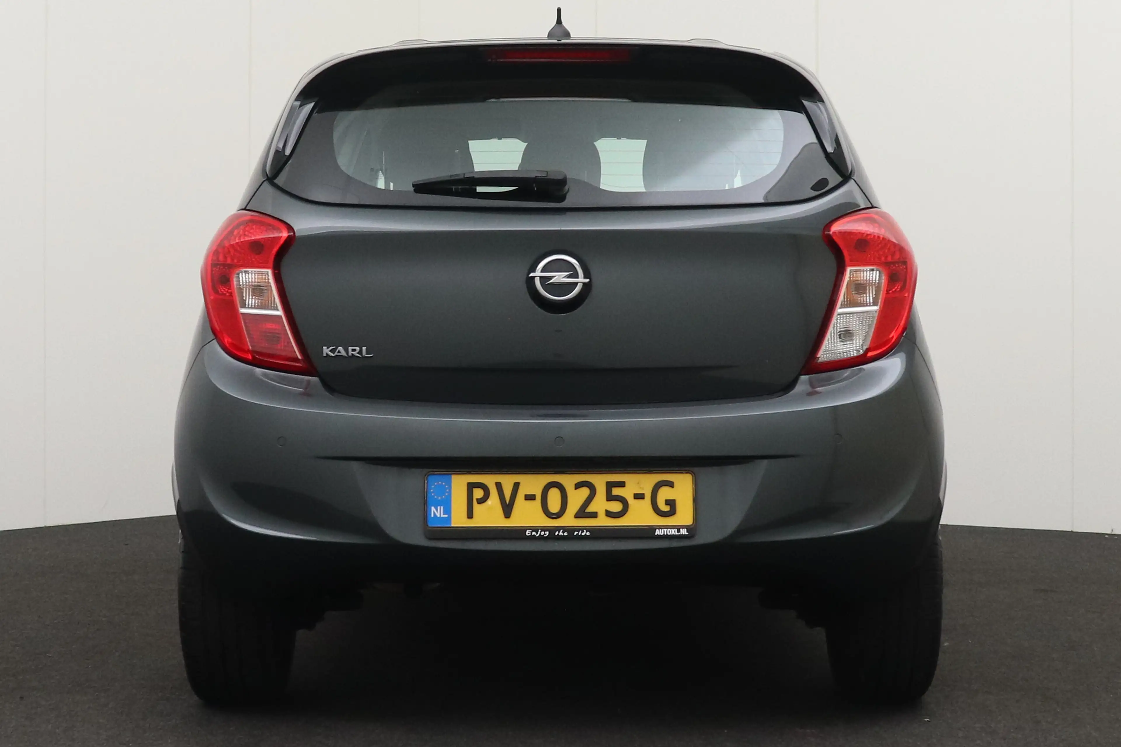 Opel Karl 1.0 ecoFLEX Edition Cruise Bluetooth Airco — photo 4