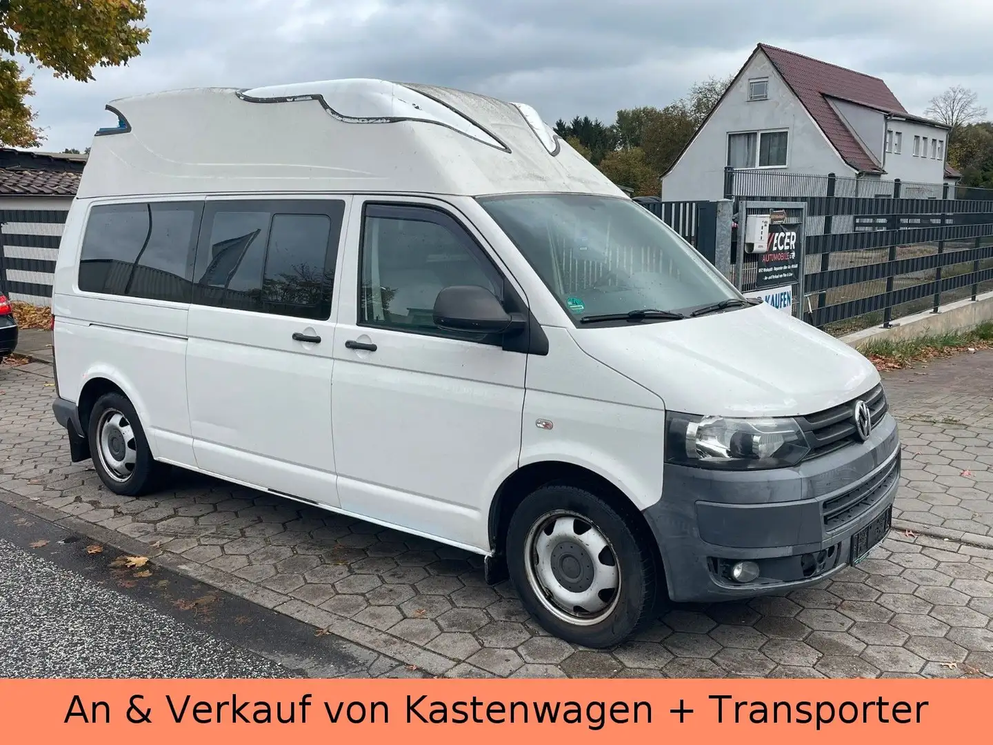 Volkswagen T5 Transporter Kasten Lang Hoch - Sanitätsfz. Weiß - 1