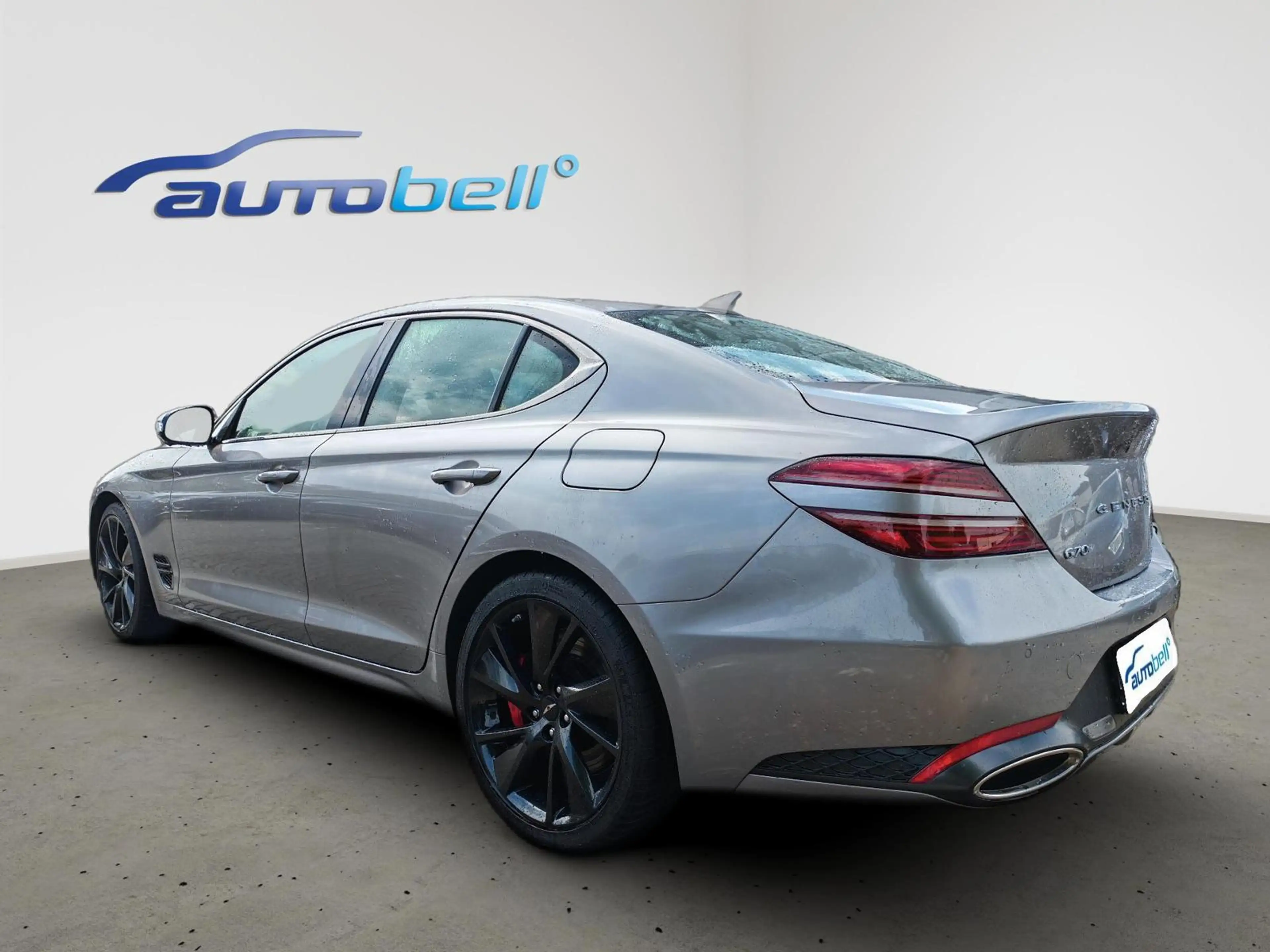 Genesis G70 Sedan 2.0T RWD Sport Innov Nappa Pano Audio — photo 5