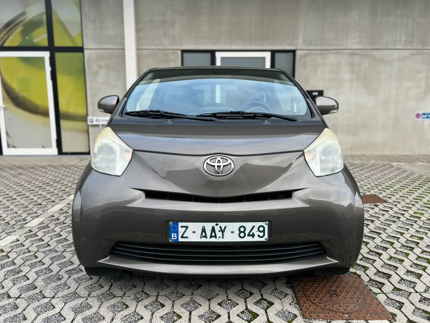 Toyota iQ 1.0i VVT-i Boite Automatique 1er Prop 44.000km ! Gris - 2
