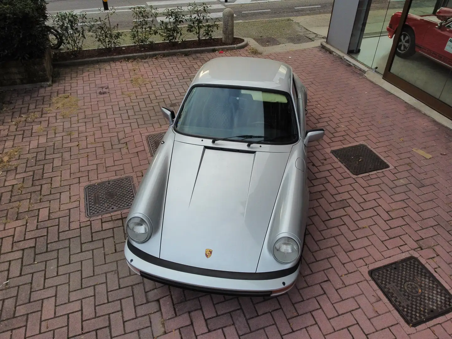 Porsche 911 3.0 sc siva - 1