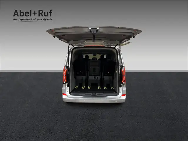 Ford Tourneo Custom view 7