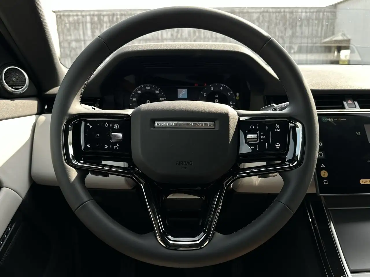 Land Rover Range Rover Evoque снимка Land Rover Range Rover Evoque