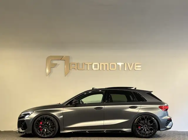 Audi RS3 view 7
