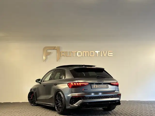 Audi RS3 view 4