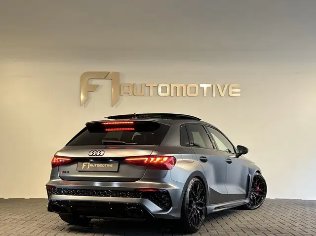 Audi RS3 view 6