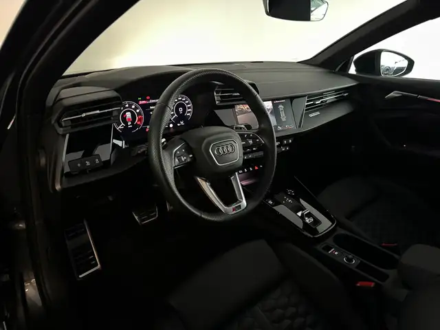 Audi RS3 view 9