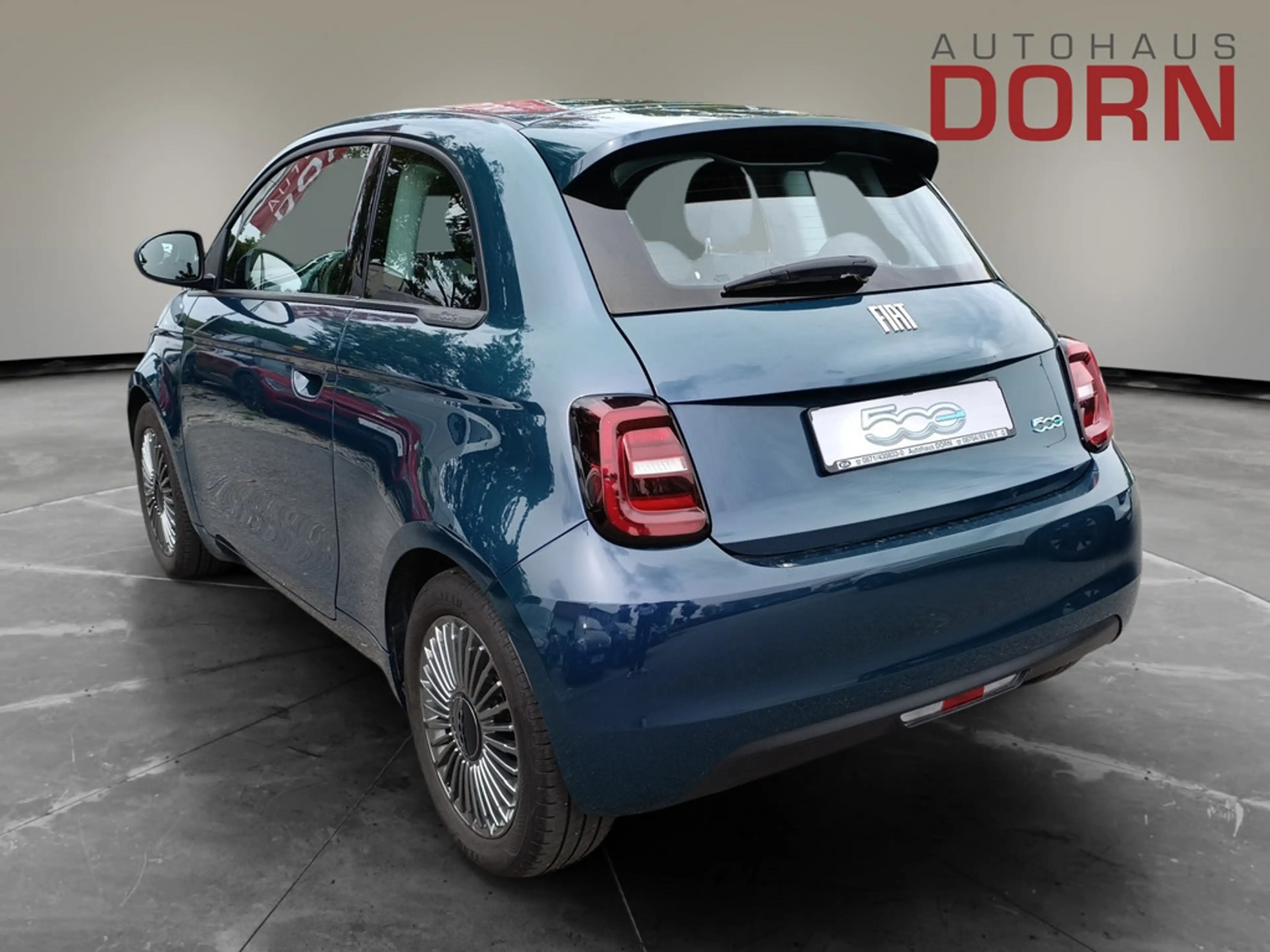 Fiat 500 e Icon Komfort-Paket 87kW — photo 2