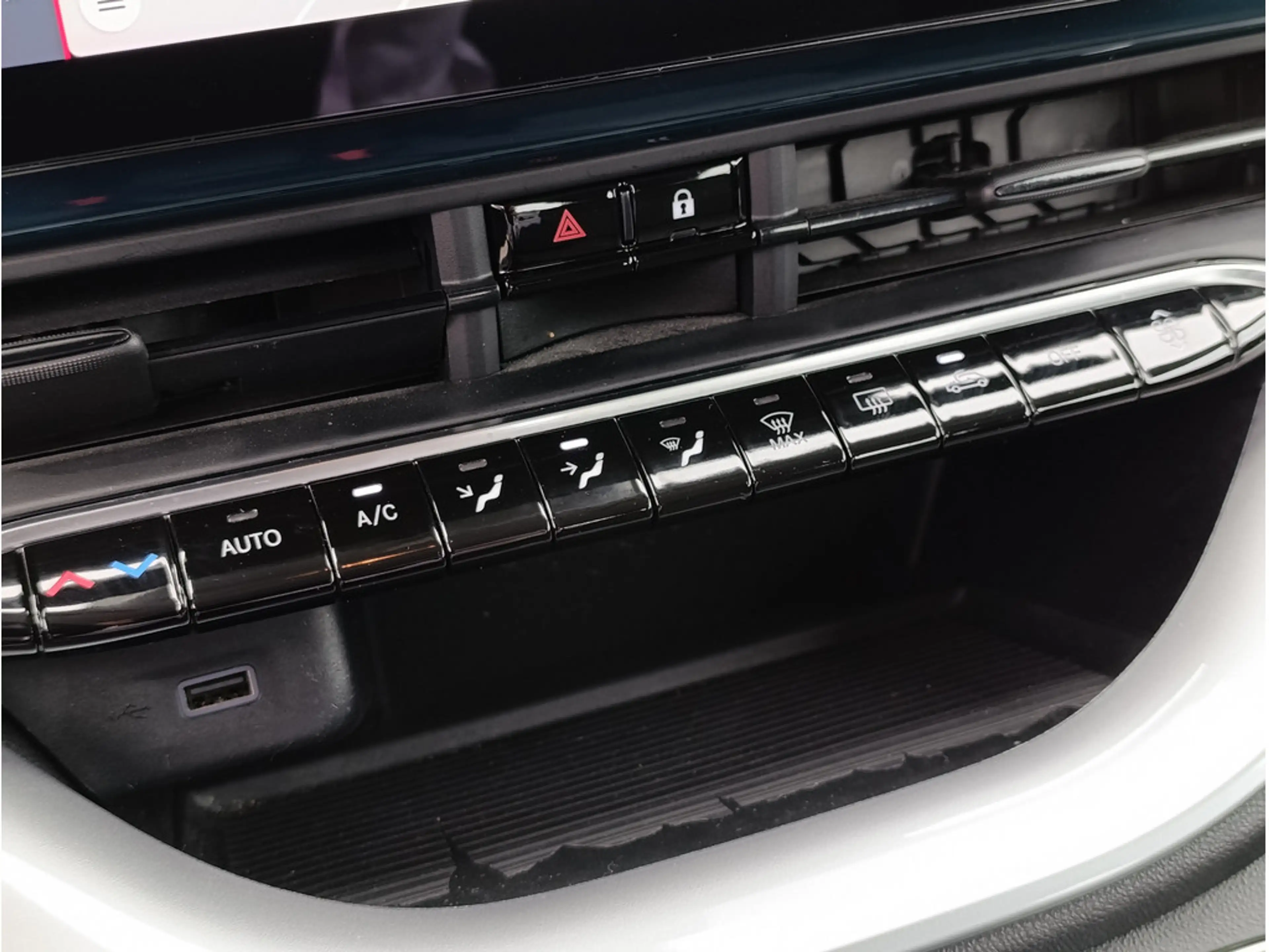 Fiat 500 e Icon Komfort-Paket 87kW — photo 11