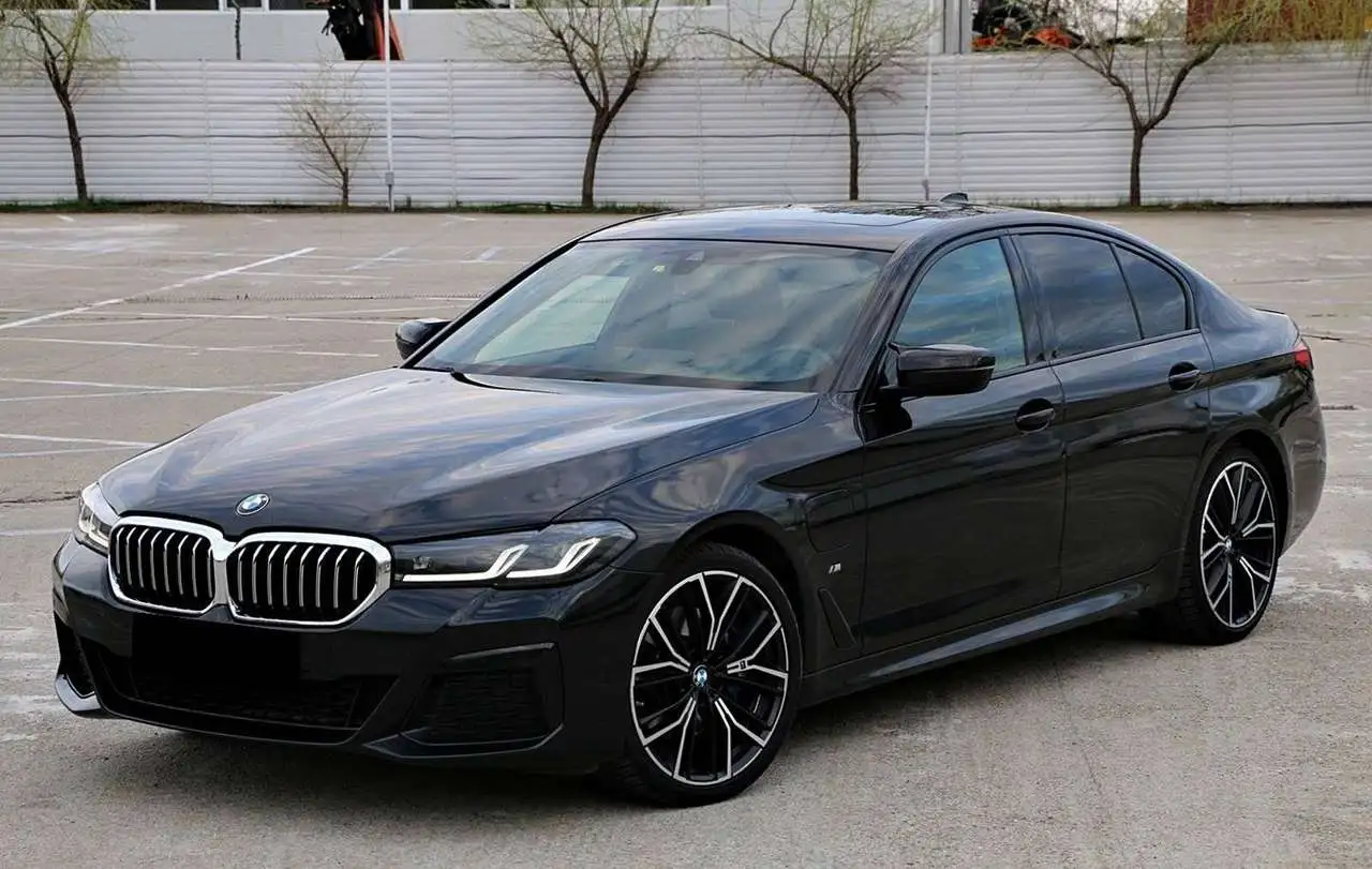 BMW 545