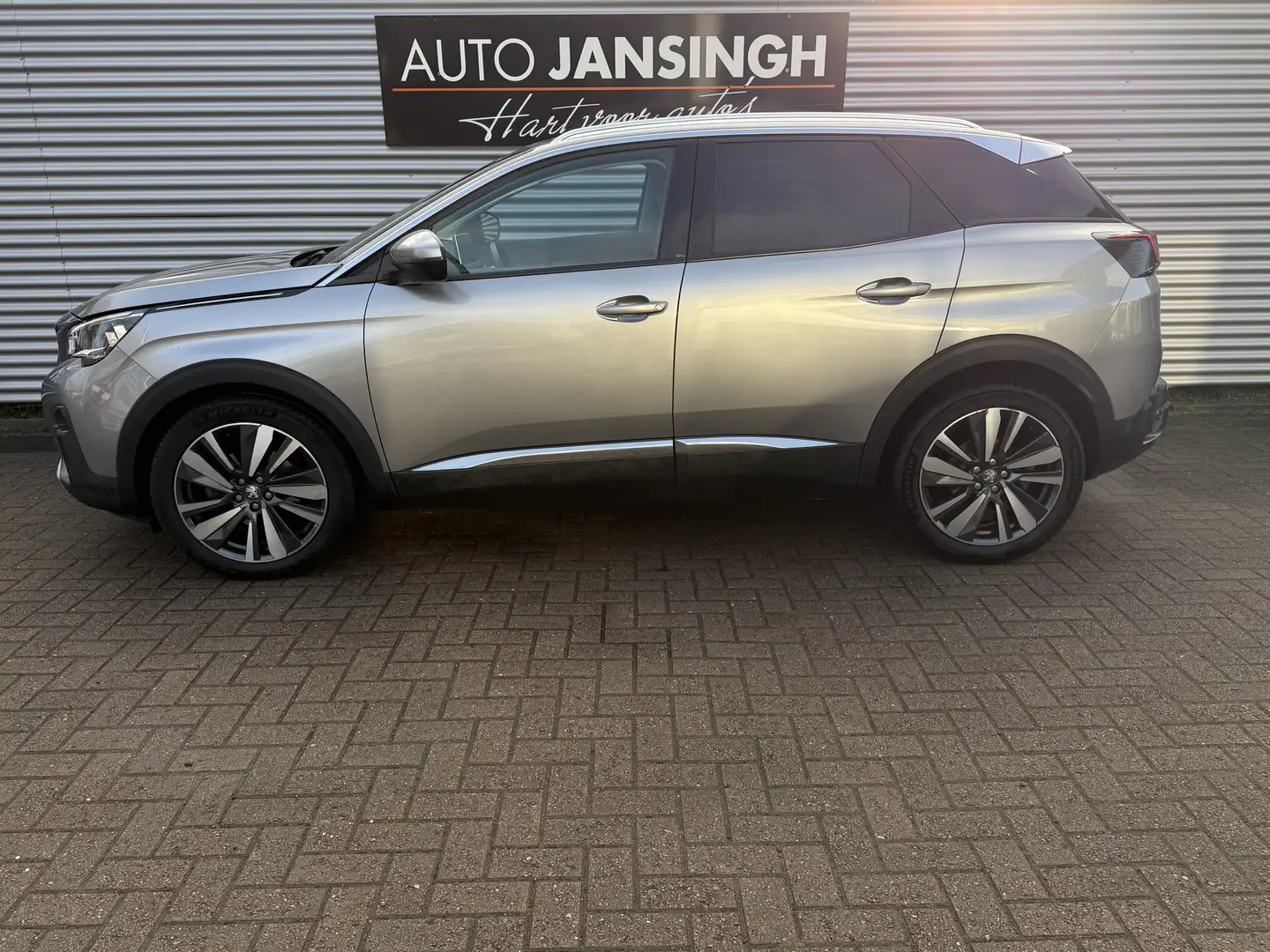 Peugeot 3008 1.2 PureTech Première | Navigatie | Camera | PDC V Gris - 2