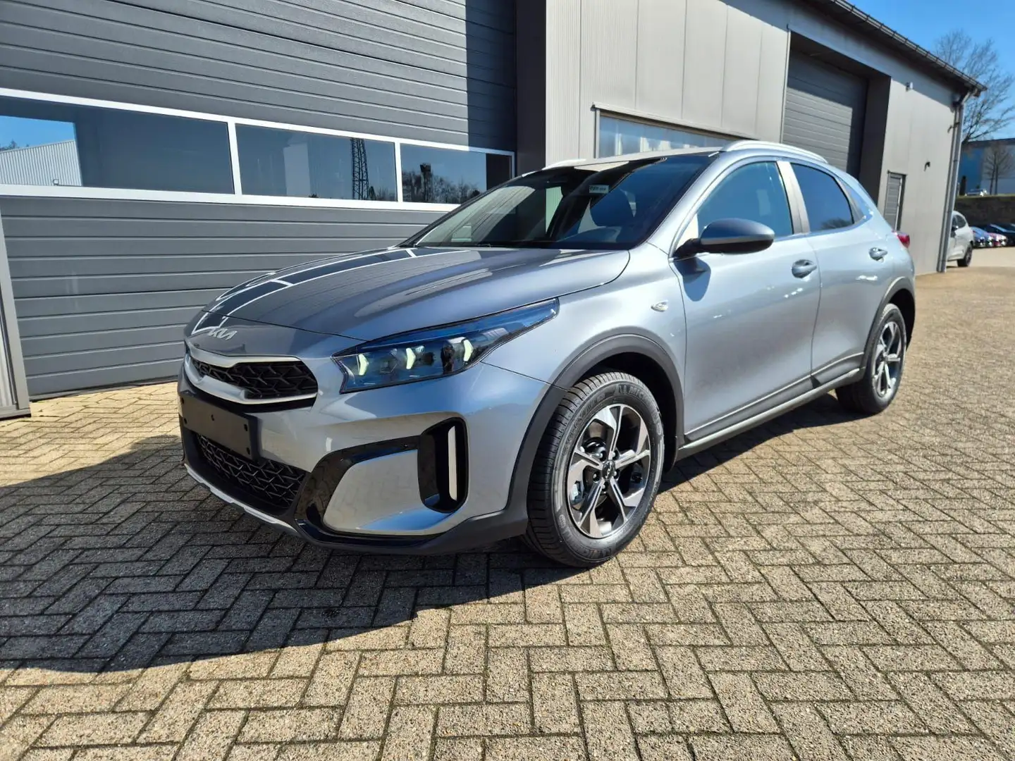 Kia XCeed 1.6 T-GDi 150PS Automatik Klimaautomatik Sitzhe... Silber - 1