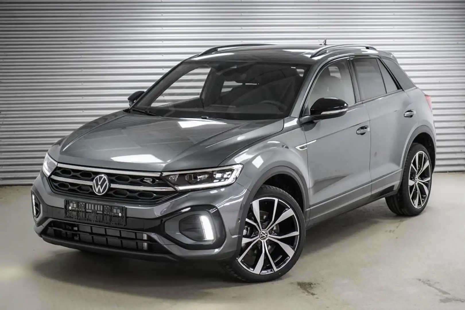 Volkswagen T-Roc 1,5 TSI DSG R-Line - LAGER 110 kW (150 PS), Aut... Grau - 1