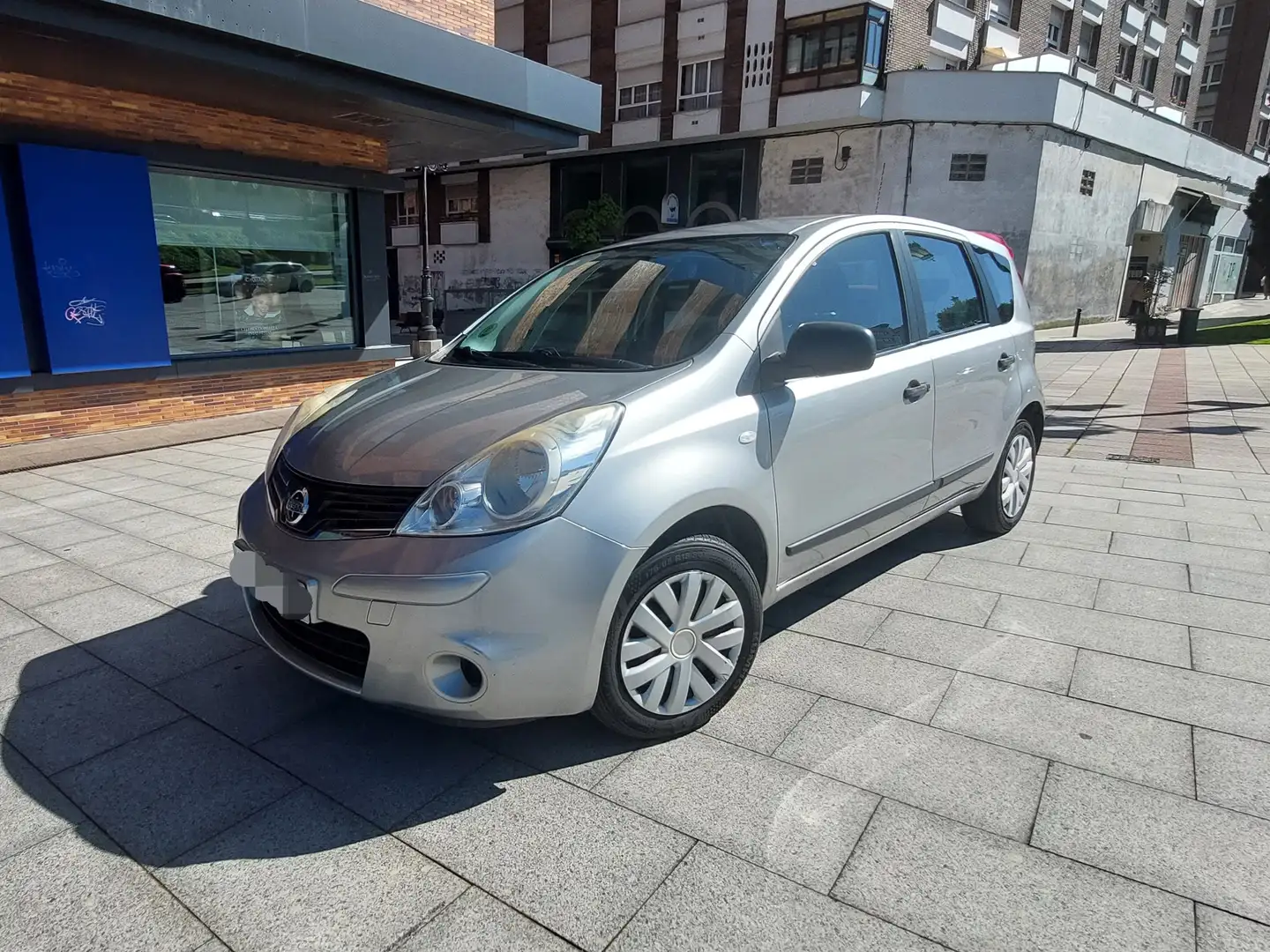 Nissan Note 1.4 Acenta Silver - 2