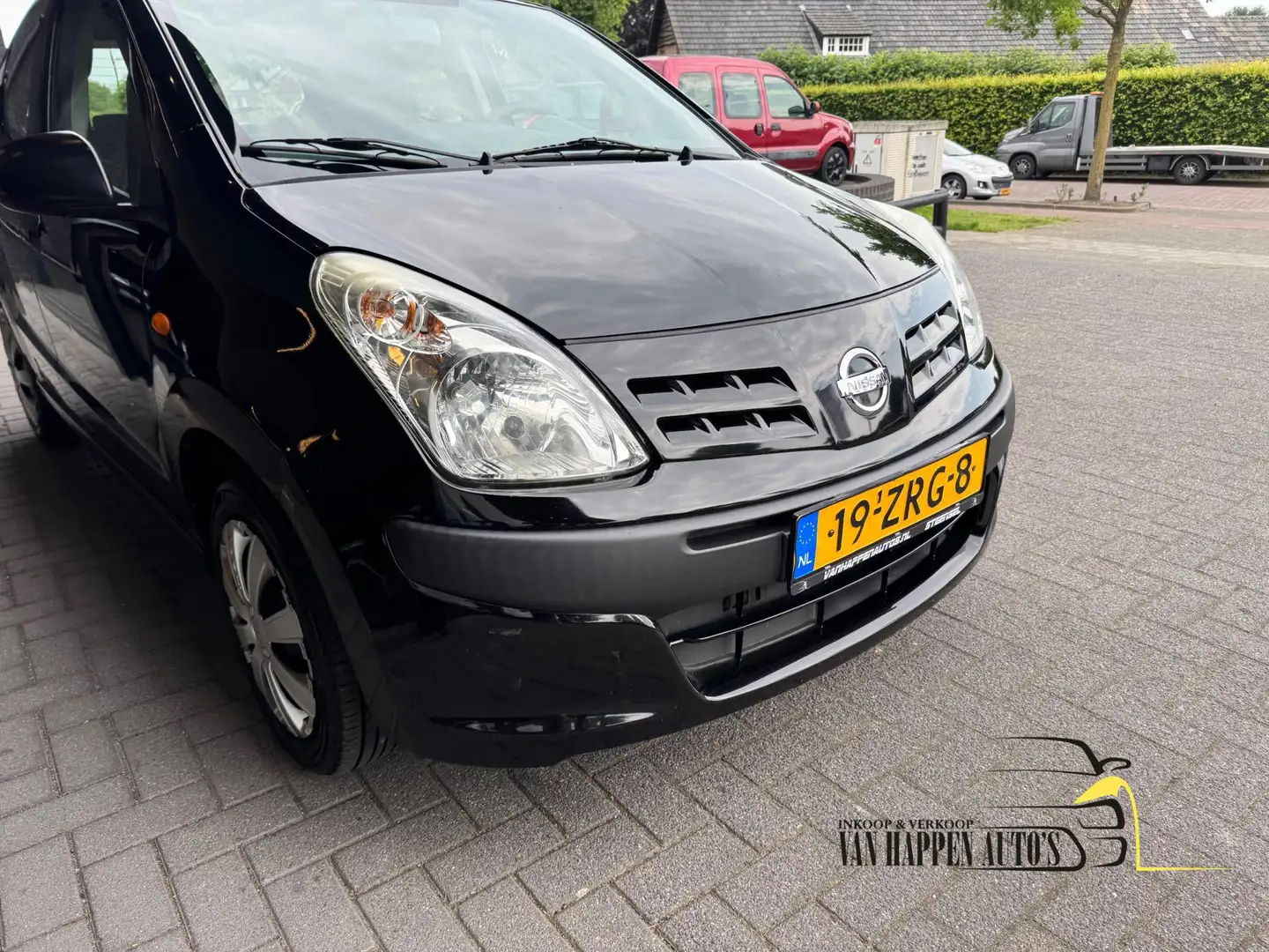 Nissan Pixo Nissan Pixo 1.0 Visia nieuwe APK/ NAP Zwart - 2