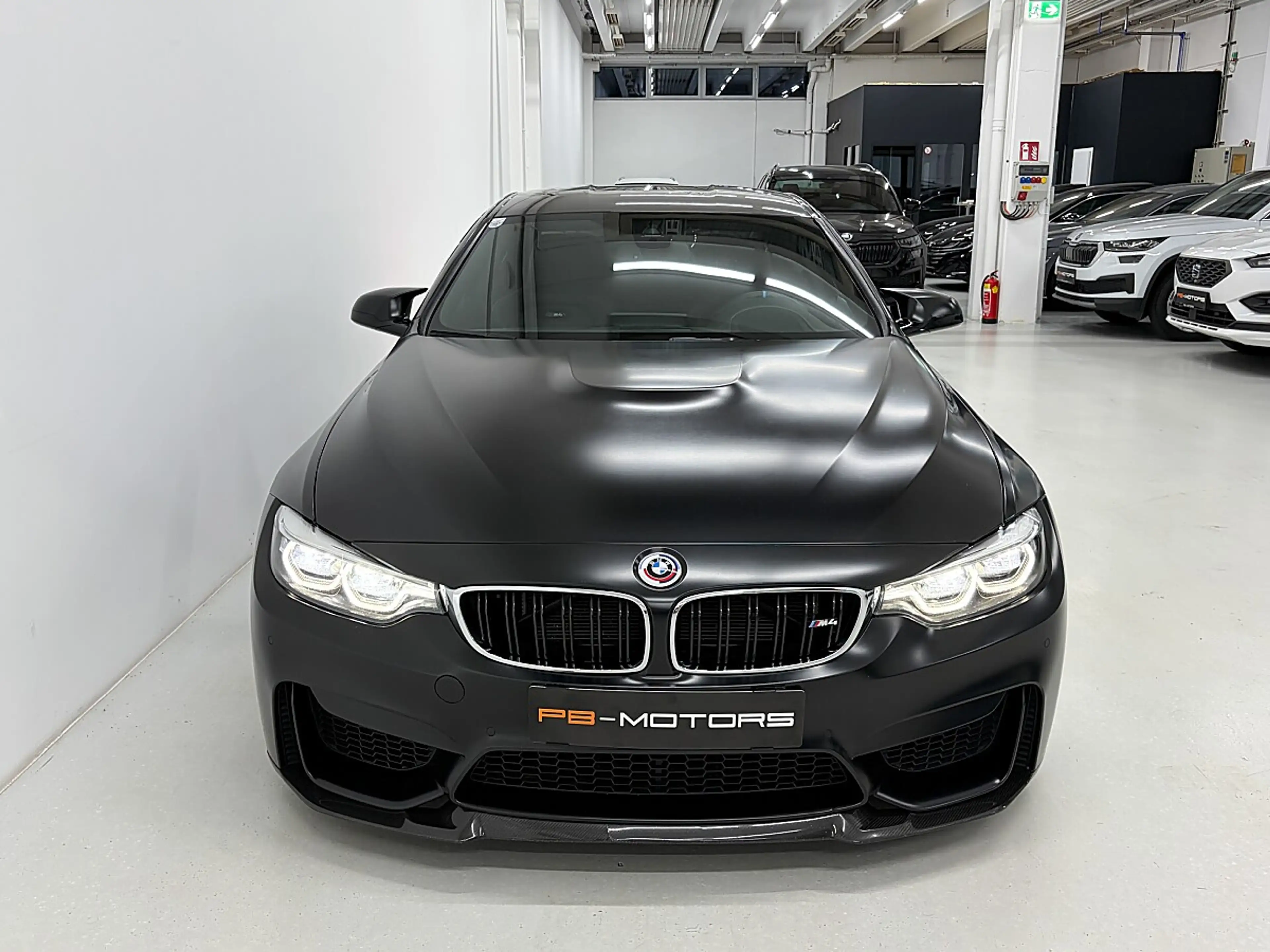 BMW M4 Competition Frozen Black Carbon KW HJS CS Teile — photo 4