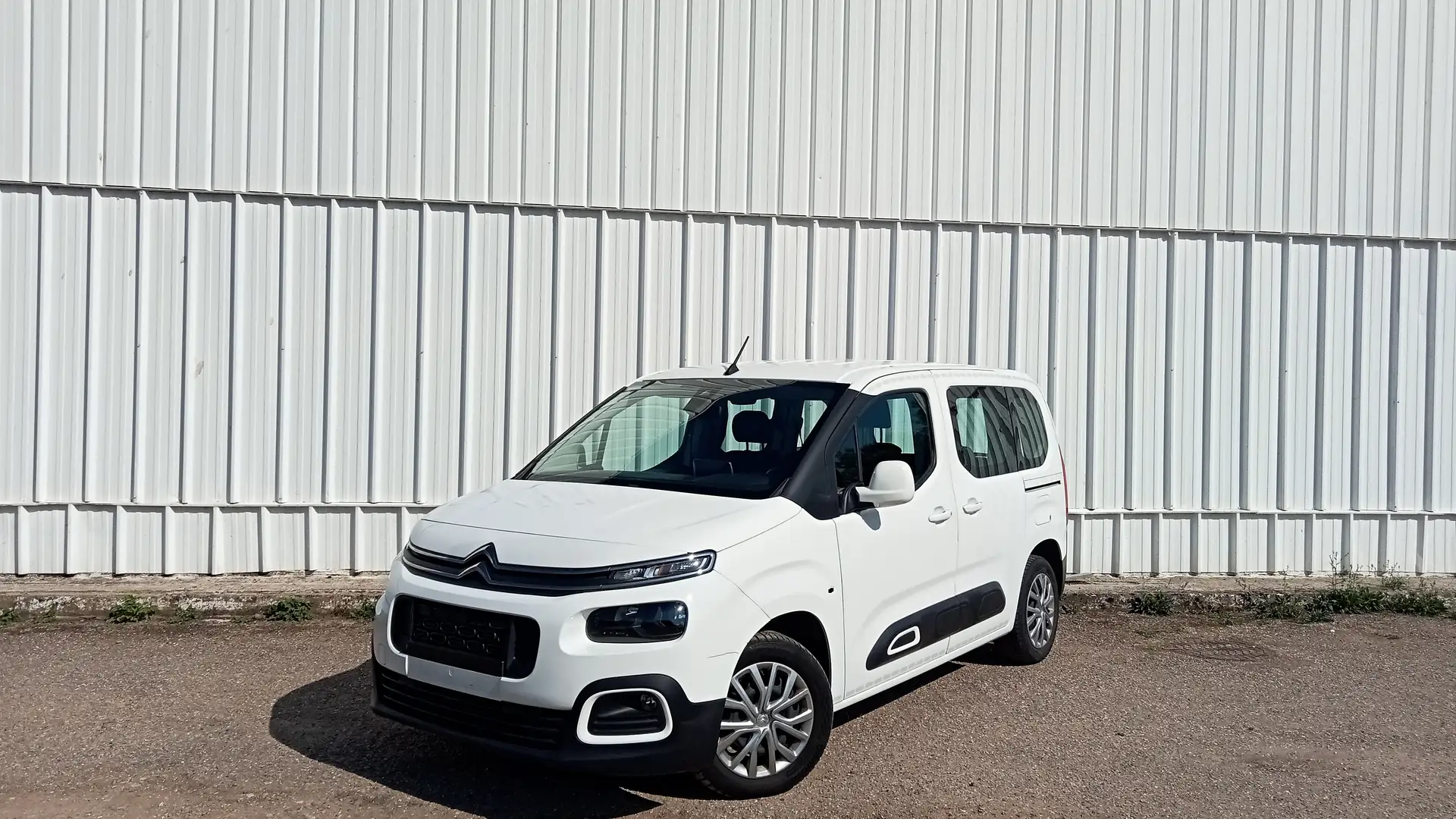 Citroen Berlingo Taille M BlueHDi 100 S\u0026amp;S BVM Live Bílá - 1