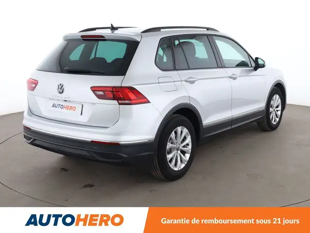 Volkswagen Tiguan view 6