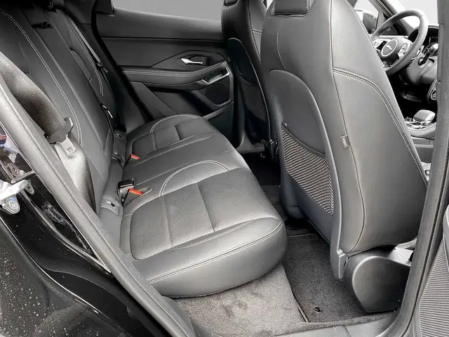Jaguar E-Pace view 5