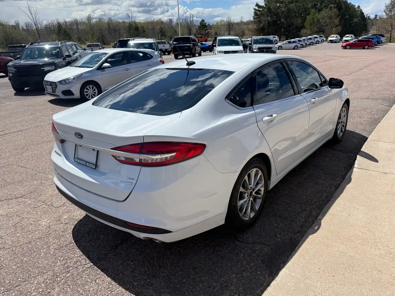 Ford Fusion снимка Ford Fusion