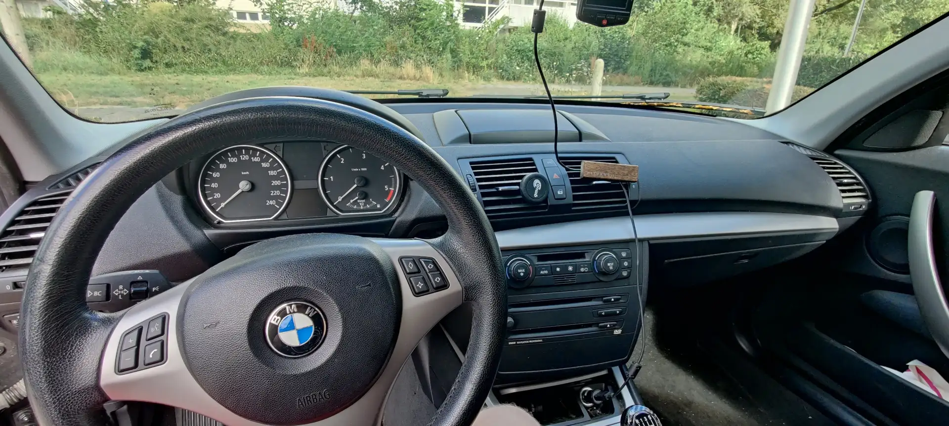 BMW 118 d Czarny - 2