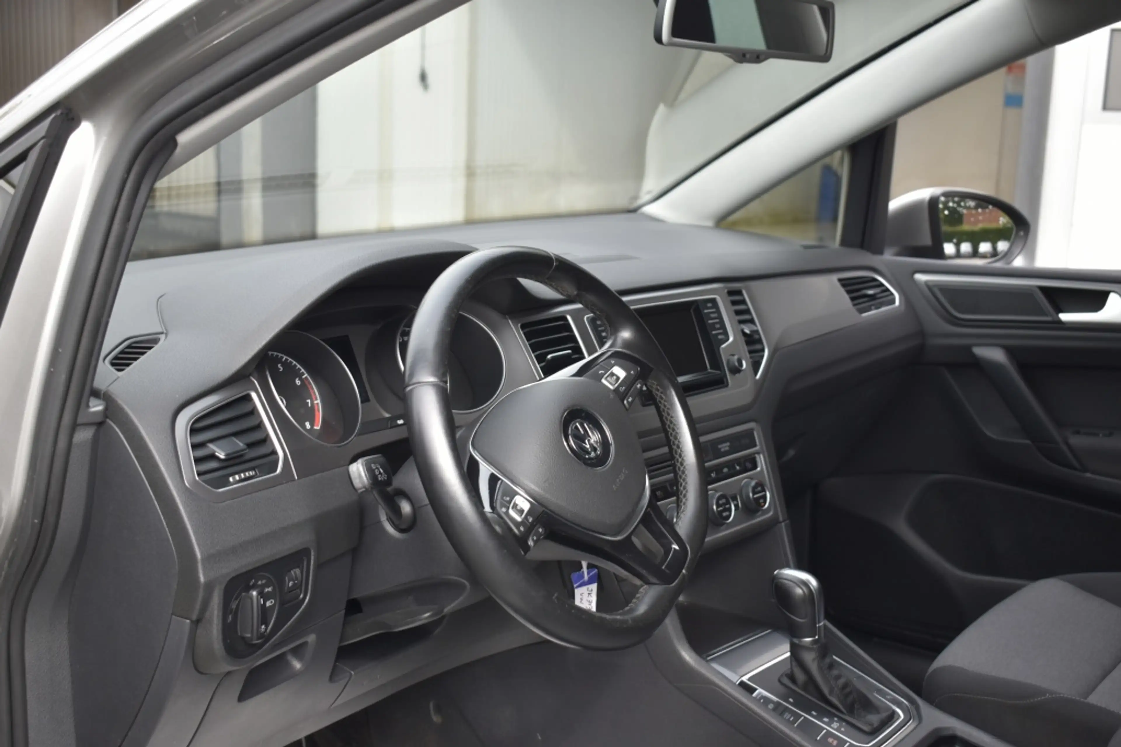 Volkswagen Golf Sportsvan 1.2 TSI Business Ed. — photo 9